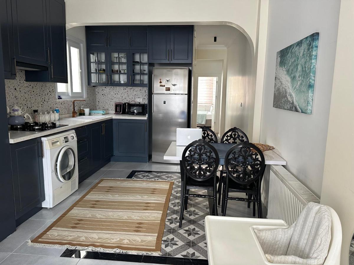 Center Of City In Besiktas 2 Plus 1 With 2 Bathroom And 3 Air Conditioner Istambul Extérieur photo